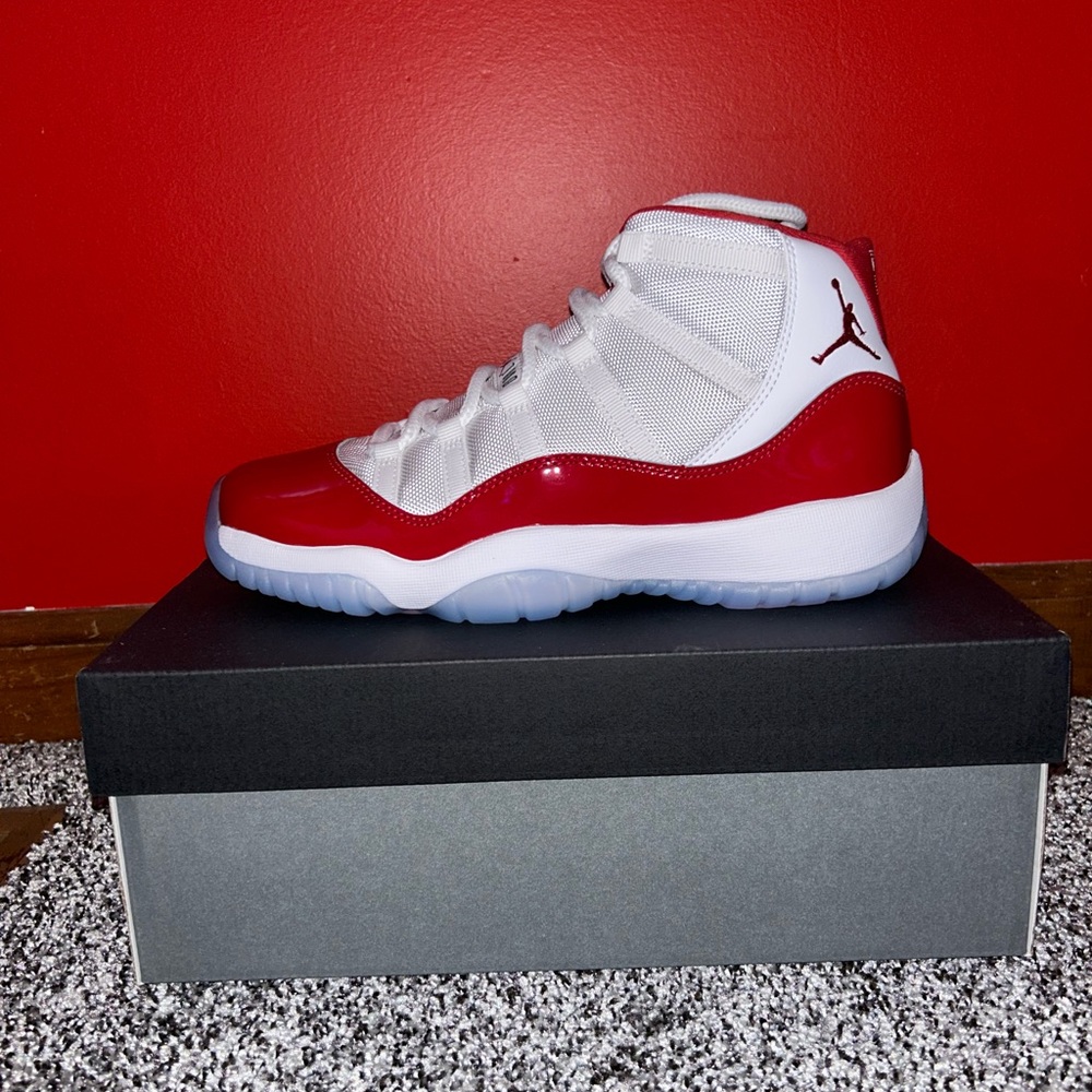 Jordan 11 ‘Cherry’